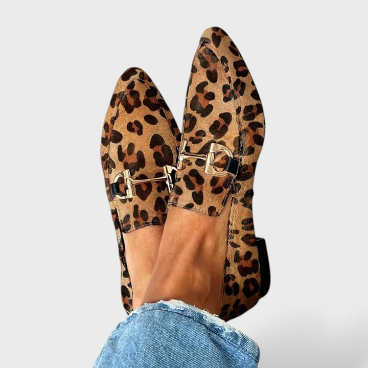 Mocasines Loafer Leopardo Herraje Dorado
