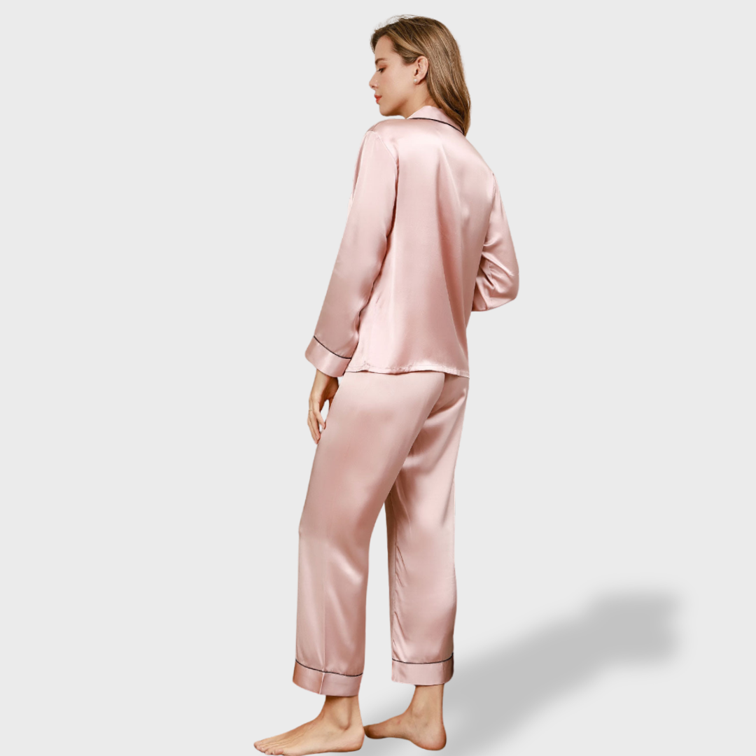 Adriana™ | Pijama clásico mujer