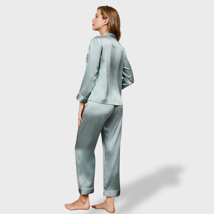 Adriana™ | Pijama clásico mujer