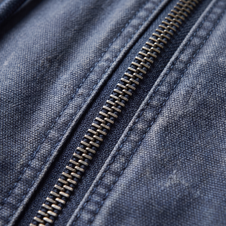 Chaqueta Resistente Forrada Con Capucha