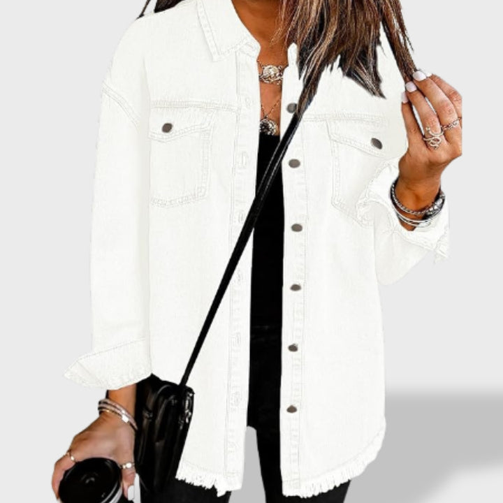 María™ | Chaqueta vaquera oversize para mujer con botones y bolsillos
