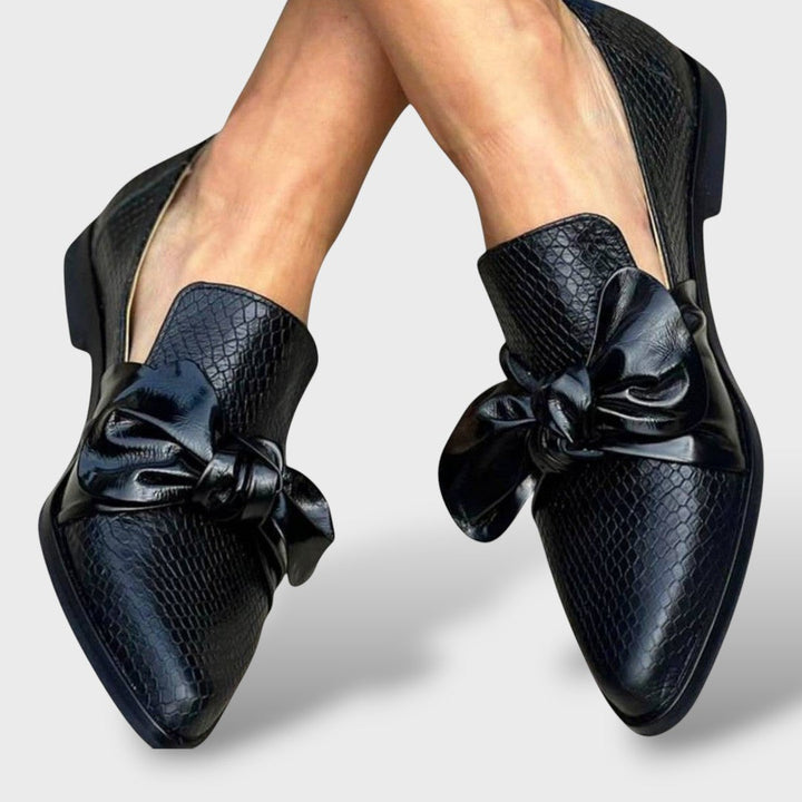 Mocasines Femeninos con Lazo Elegante
