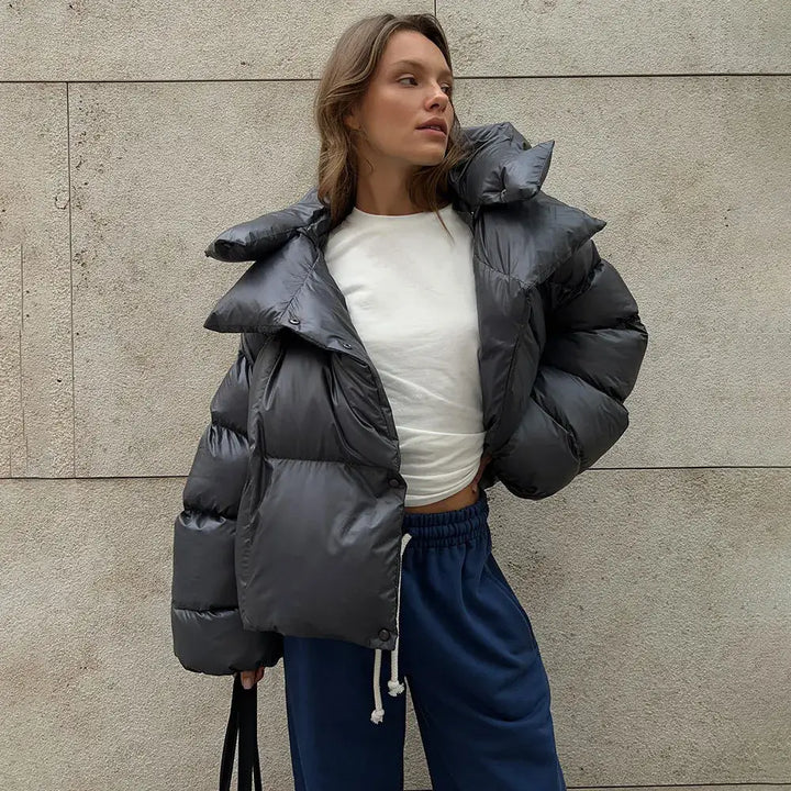 Chaqueta acolchada con capucha invernal
