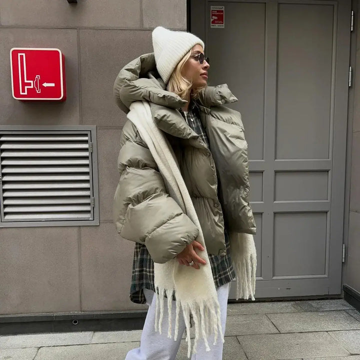 Chaqueta acolchada con capucha invernal