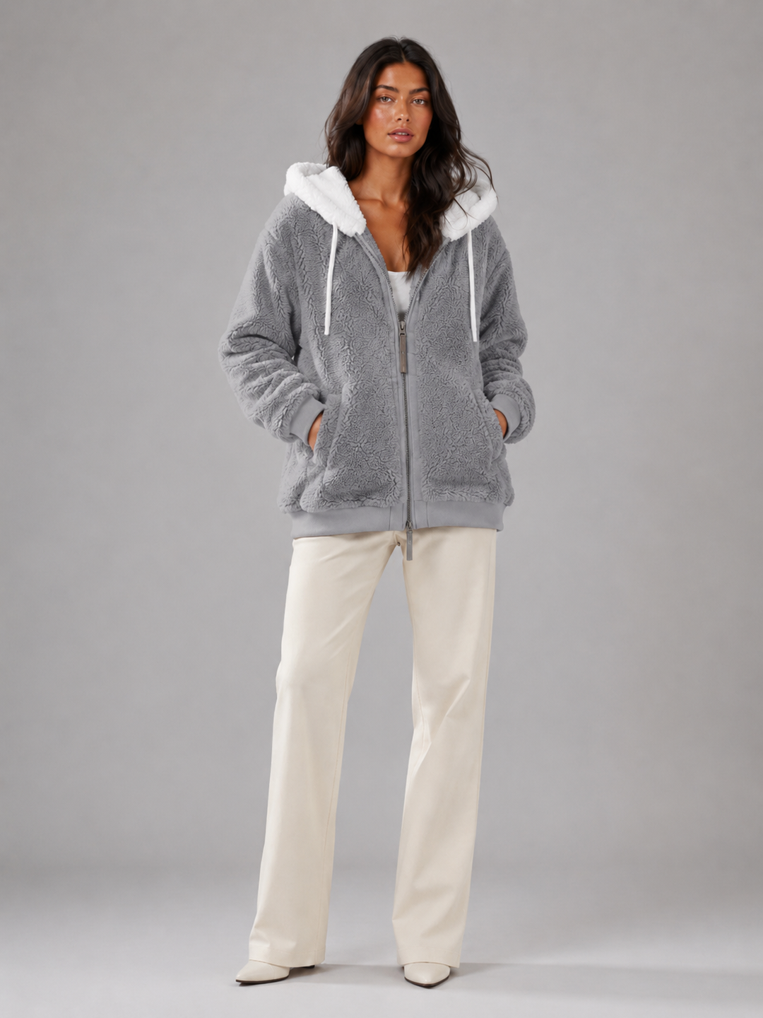 Chaqueta sherpa oversize con capucha