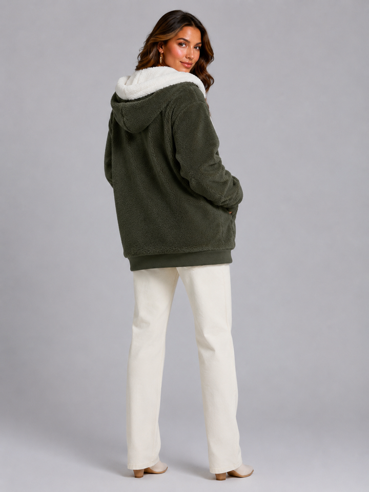 Chaqueta sherpa oversize con capucha