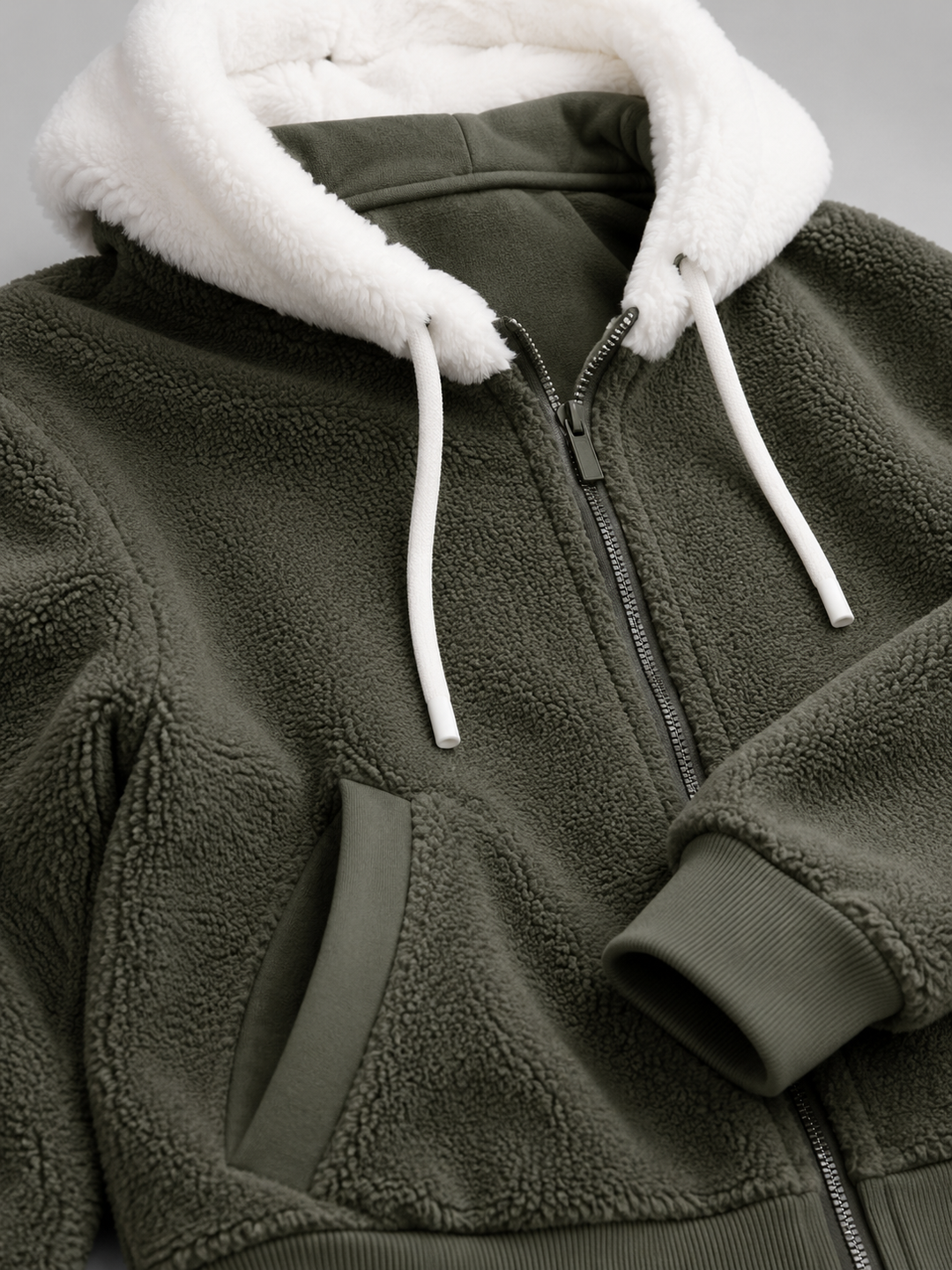 Chaqueta sherpa oversize con capucha