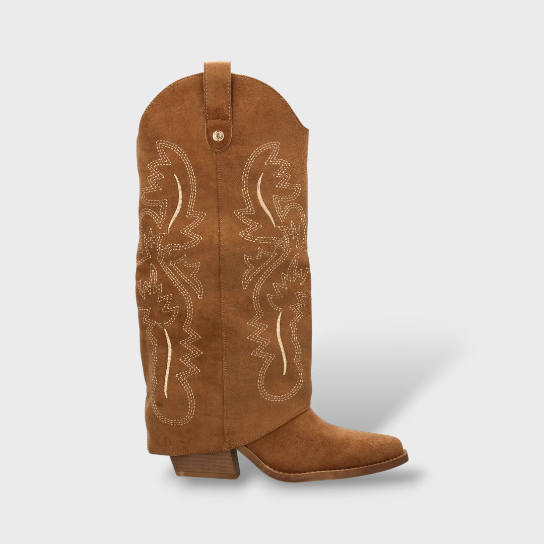 Botas cowboy bordadas tacón bajo