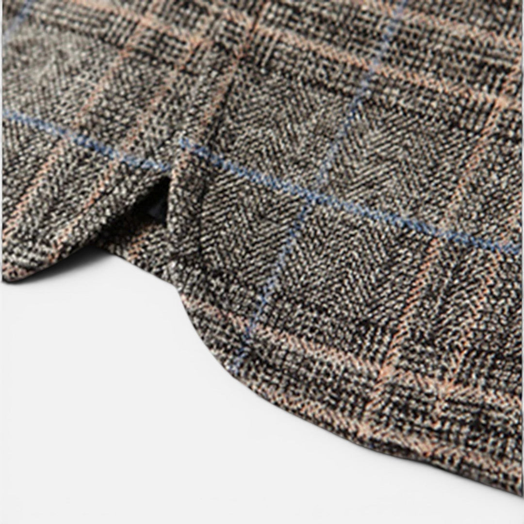 Blazer entallado de cuadros elegante