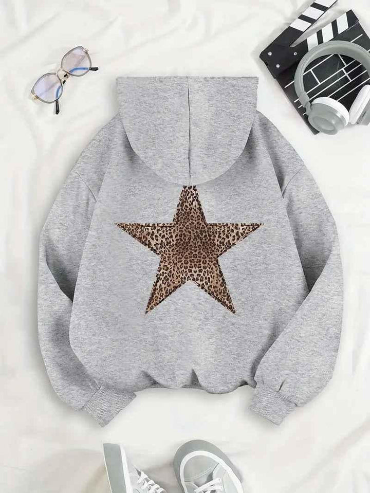 Sudadera amplia con estrella animal