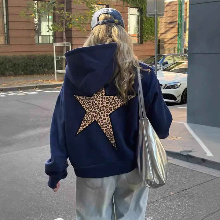 Sudadera amplia con estrella animal