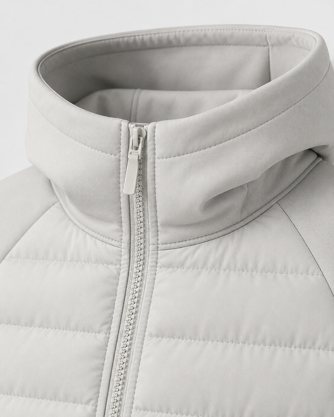 Chaqueta híbrida acolchada con capucha