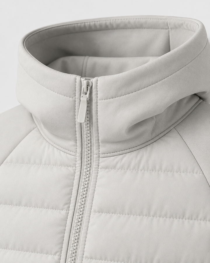 Chaqueta híbrida acolchada con capucha