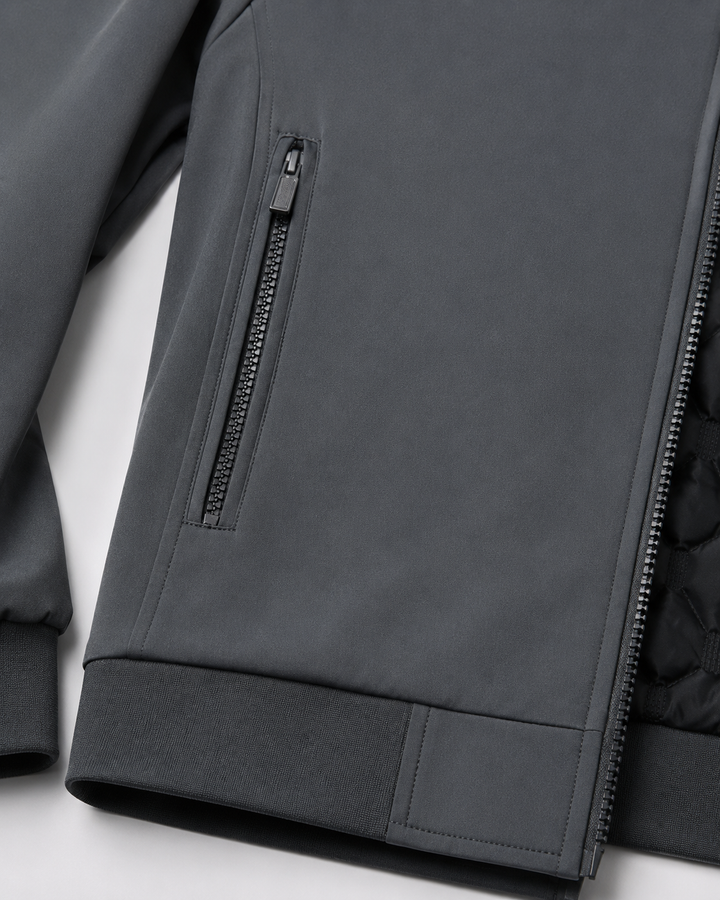Chaqueta masculina acolchada de cuello alto