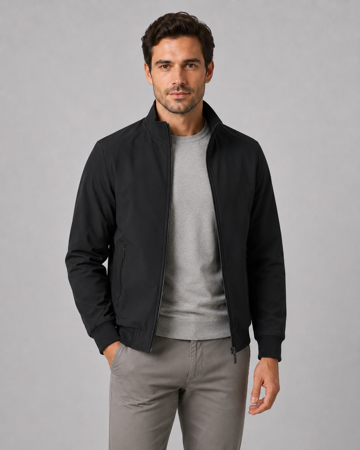 Chaqueta masculina acolchada de cuello alto