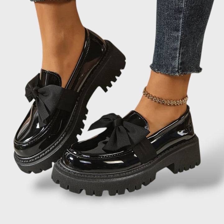 Zapatillas Plataforma Charol Lazo