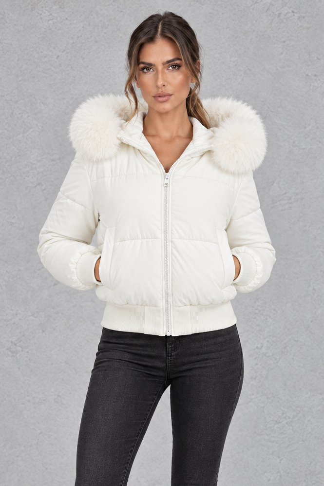 Chaqueta acolchada con cuello de pelo