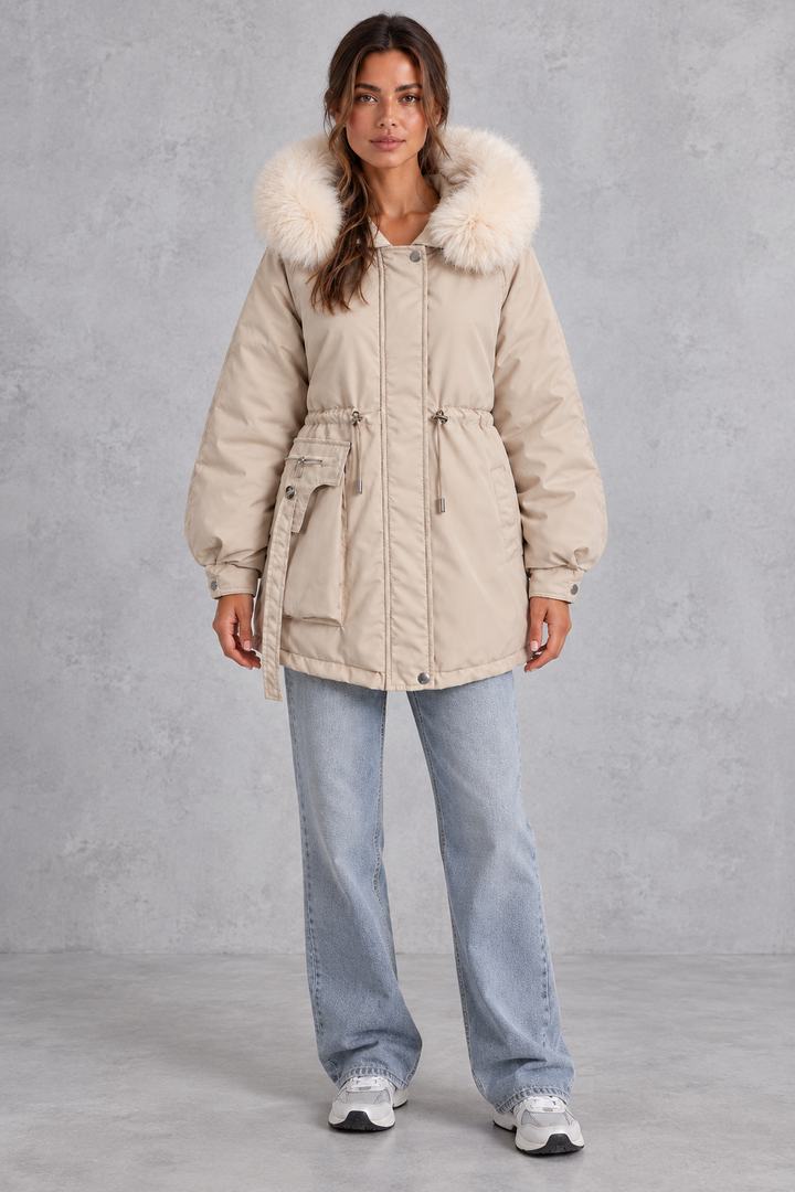 Parka con capucha de pelo sintético