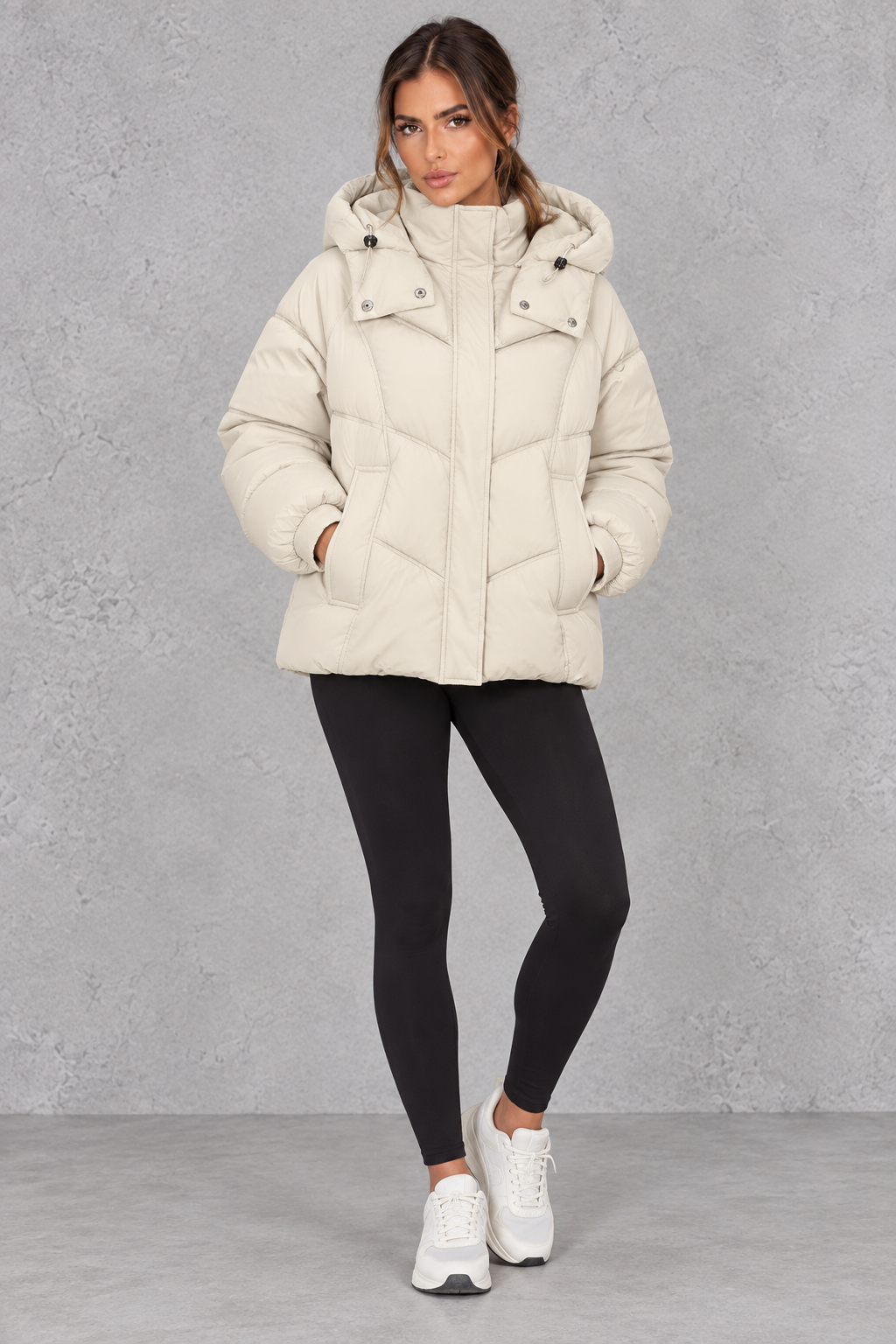 Chaqueta acolchada oversize con capucha
