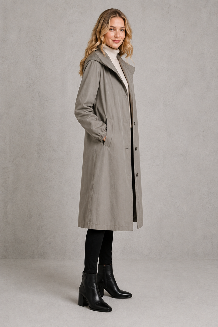 Trench impermeable largo con capucha