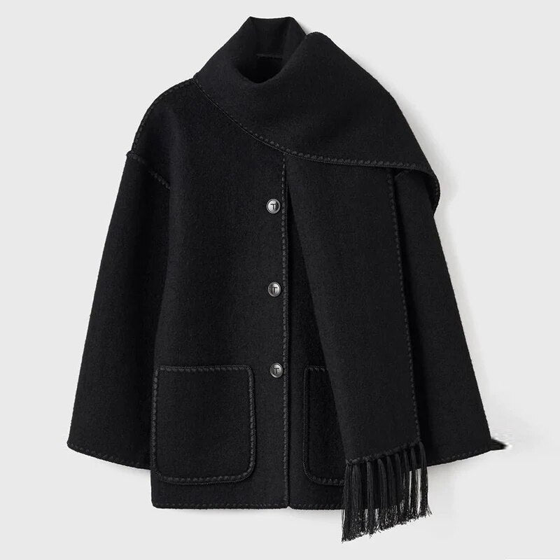 Chaqueta Invernal con Cuello de Chal