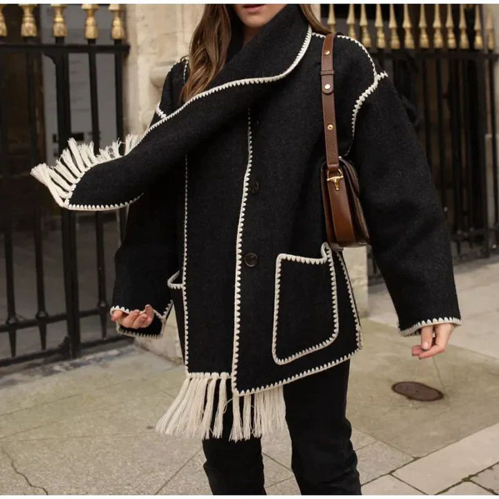 Chaqueta Invernal con Cuello de Chal