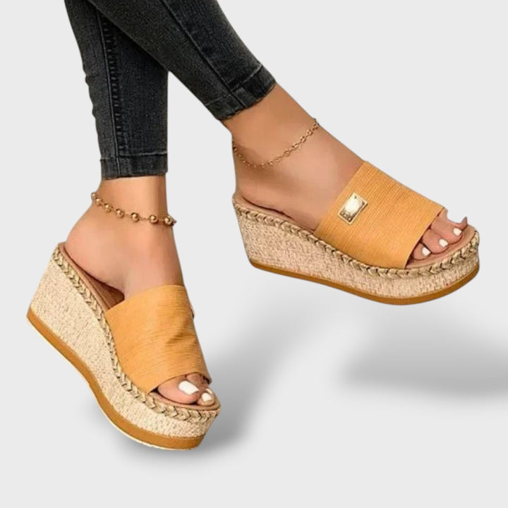 Sandalias Cuña Esparto Tira Acanalada Mule