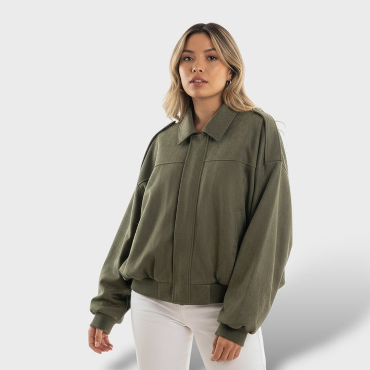 Cazadora Bomber con Cuello Solapa y Estilo Vintage