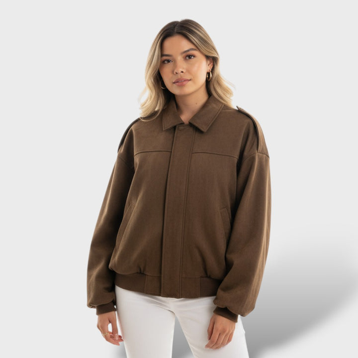 Cazadora Bomber con Cuello Solapa y Estilo Vintage