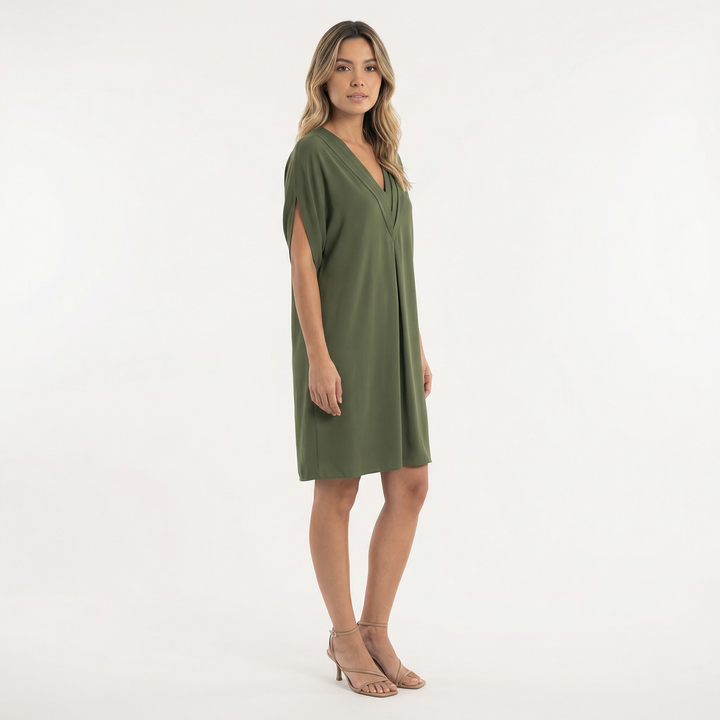 Vestido Corto Elegante Escote Pico
