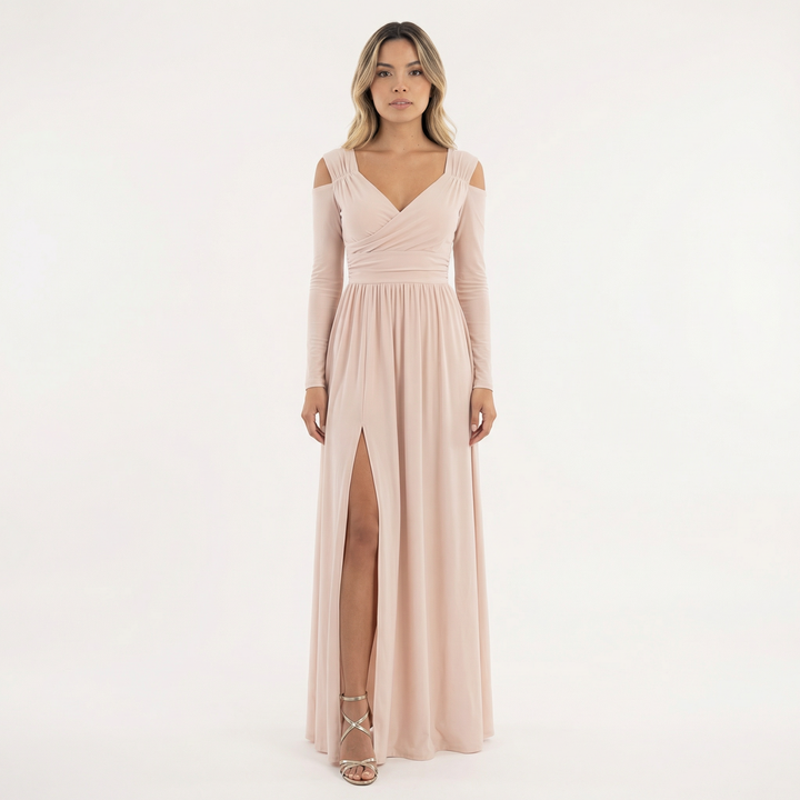 Vestido Largo Elegante con Abertura