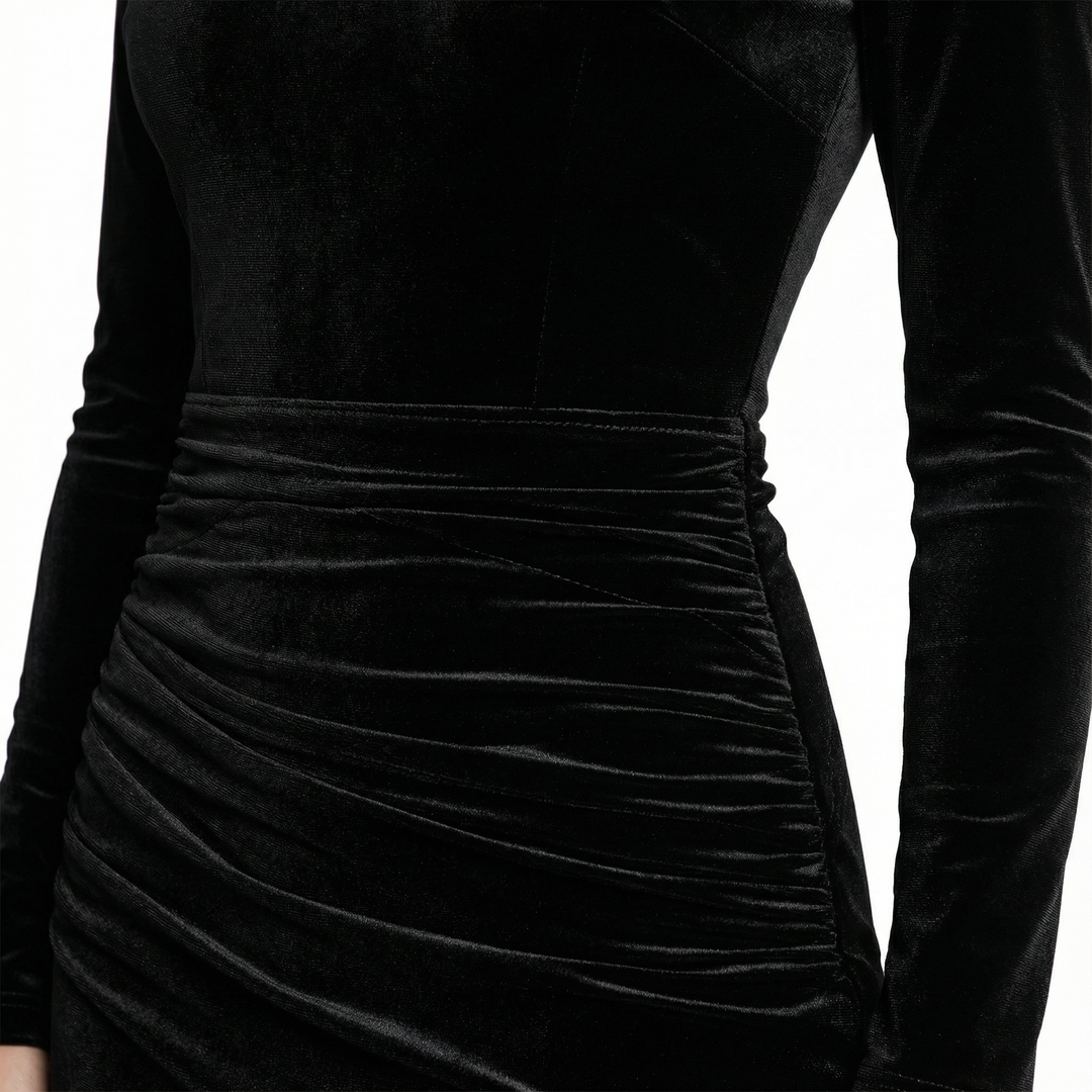 Vestido Ajustado de Terciopelo Negro