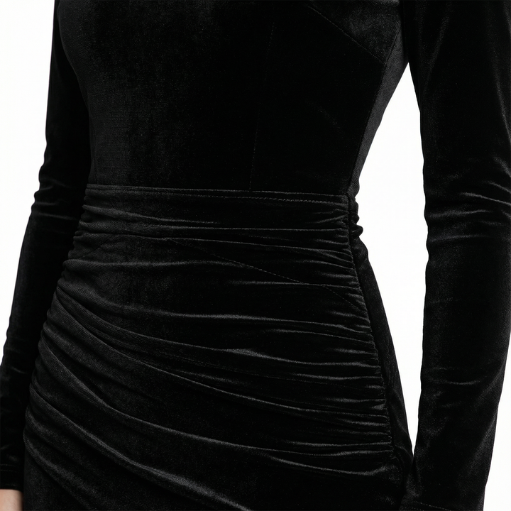 Vestido Ajustado de Terciopelo Negro