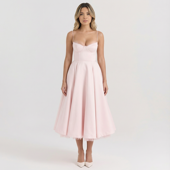 Vestido Clásico de Corte Entallado y Tela Suave