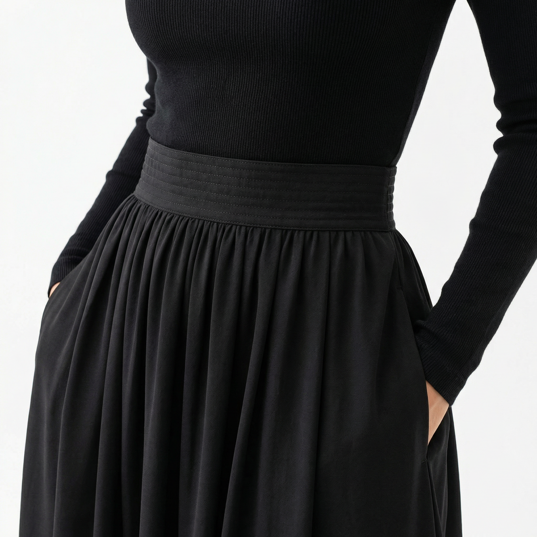 Vestido Largo Plisado Cuello Alto