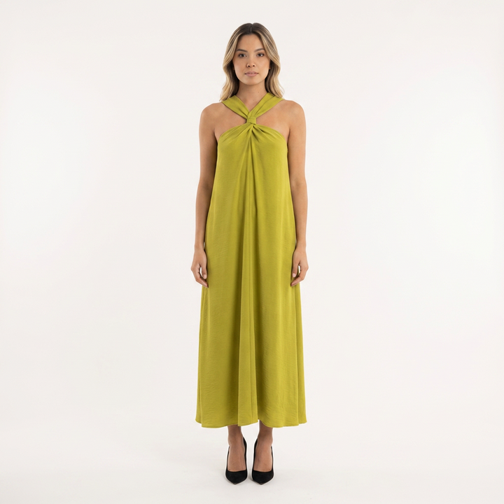 Vestido largo halter abertura lateral