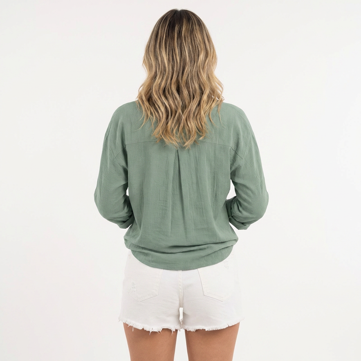 Blusa fluida botones mujer elegante