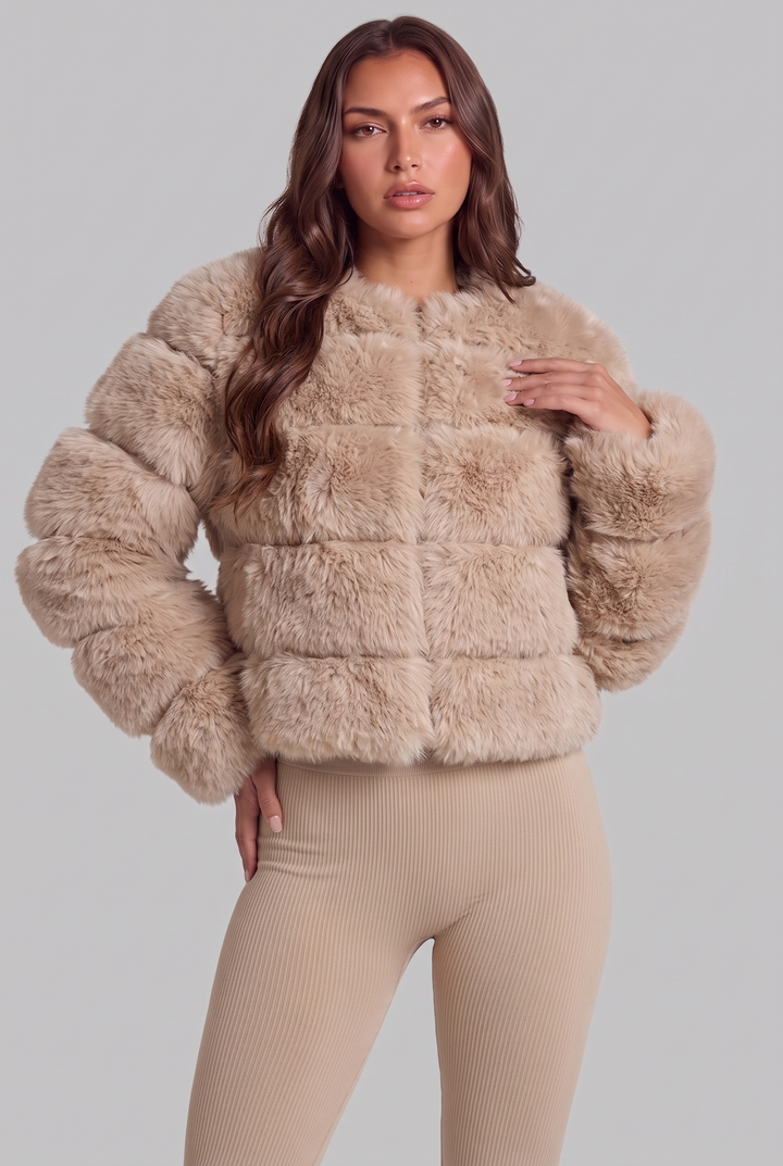 Chaqueta de pelo sintético boxy
