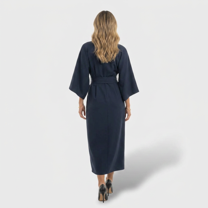 Vestido elegante con mangas farol