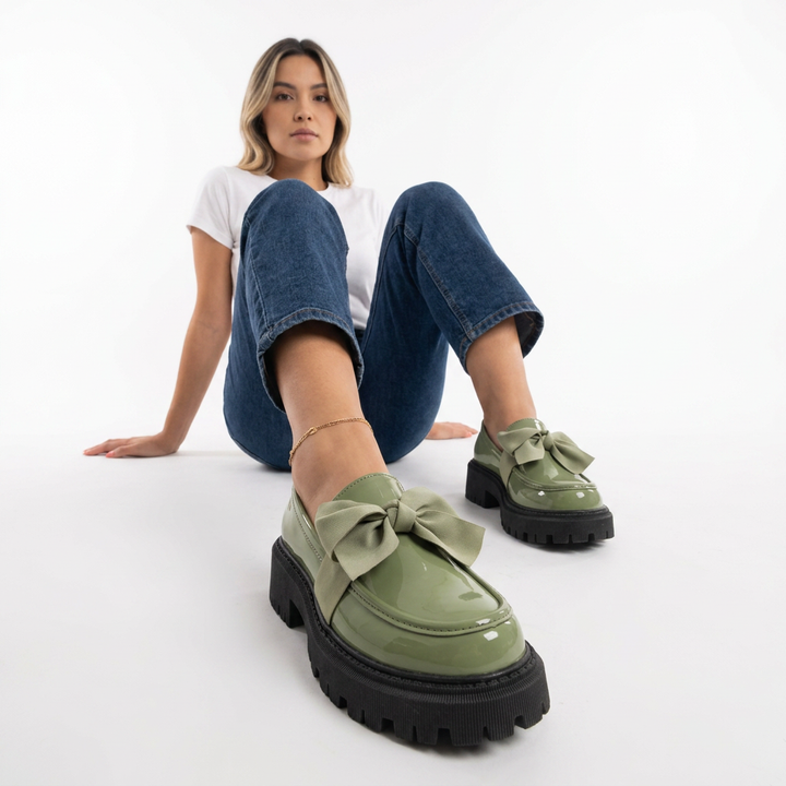 Zapatillas Plataforma Charol Lazo