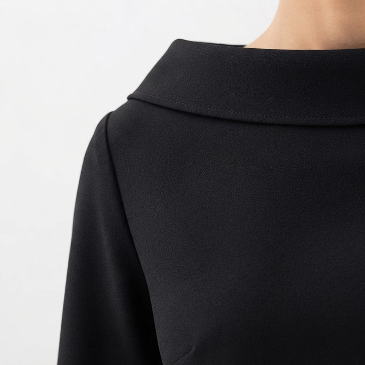 Conjunto Cuello Barco Falda Midi
