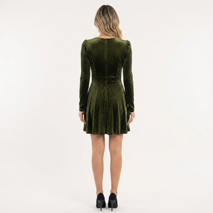 Vestido Corto Terciopelo Evasé