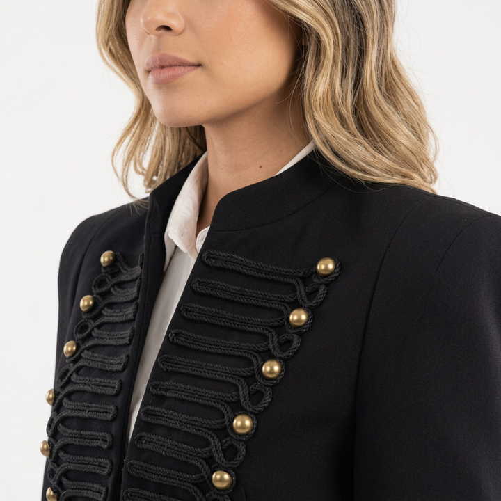 Blazer Corto Militar Tachuelas