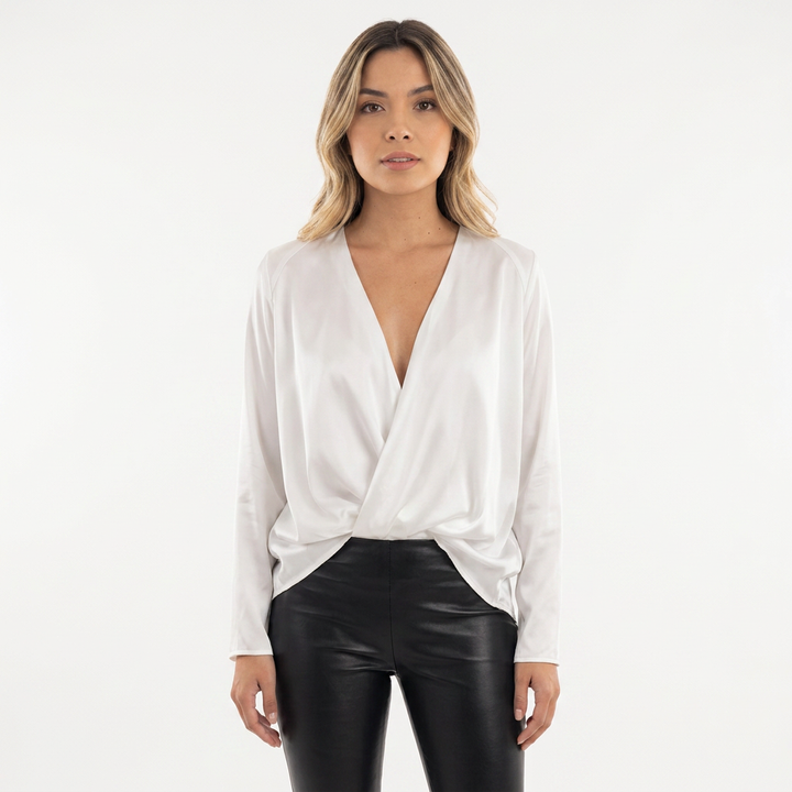 Blusa Satén Drapeada Escote V