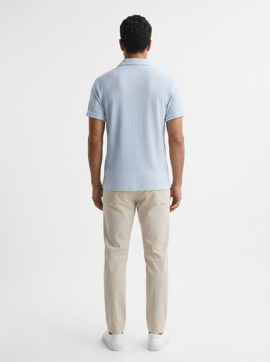 Polo Punto Waffle Hombre - Azul Pastel - Costas