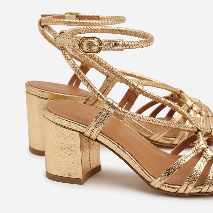 Sandalias Trenzadas Tacon - DoradoOscuro - Pormenor