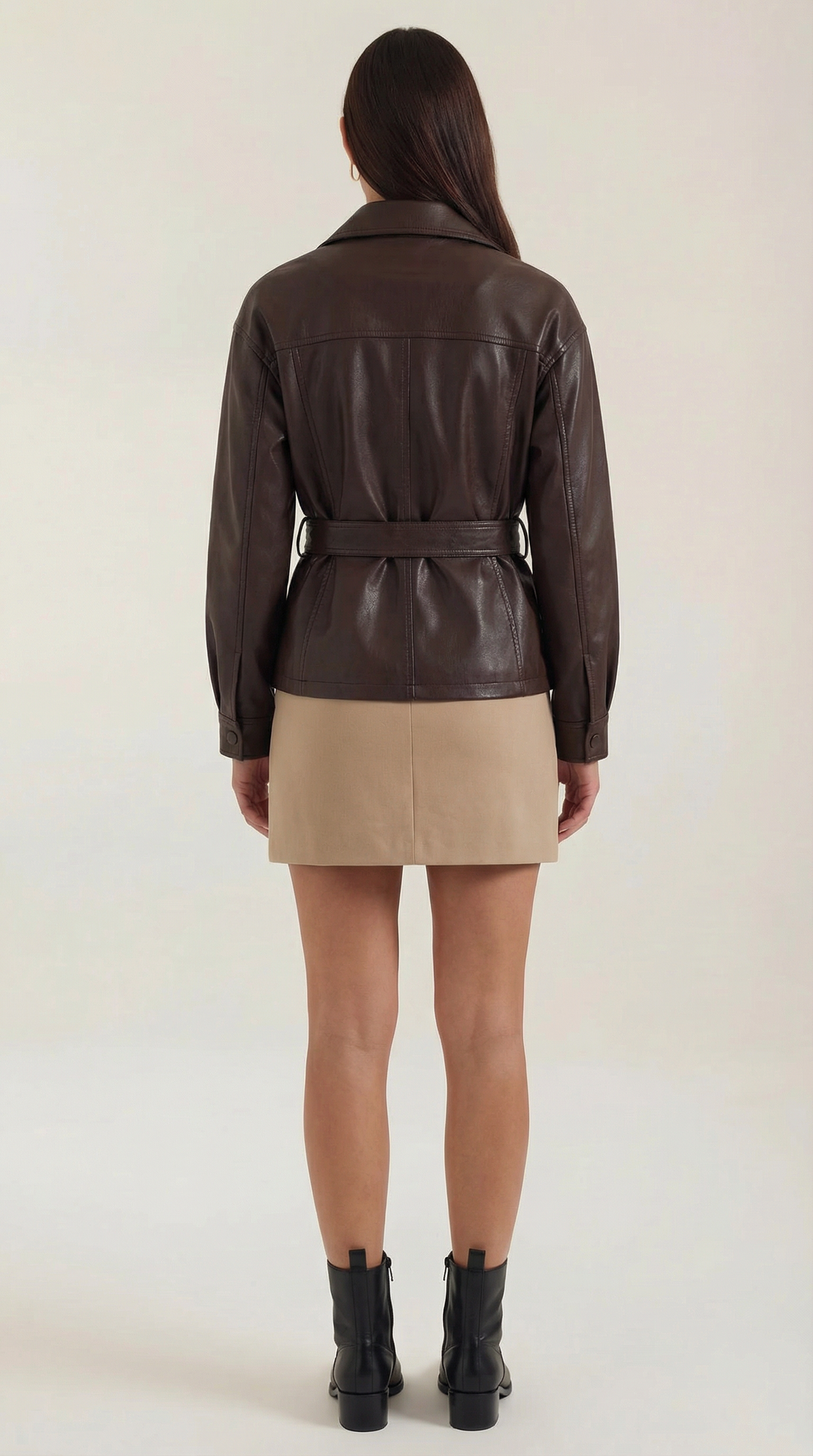 Chaqueta PU Estructurada con Cinturón