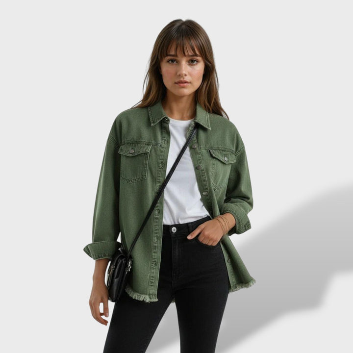 María™ | Chaqueta vaquera oversize para mujer con botones y bolsillos